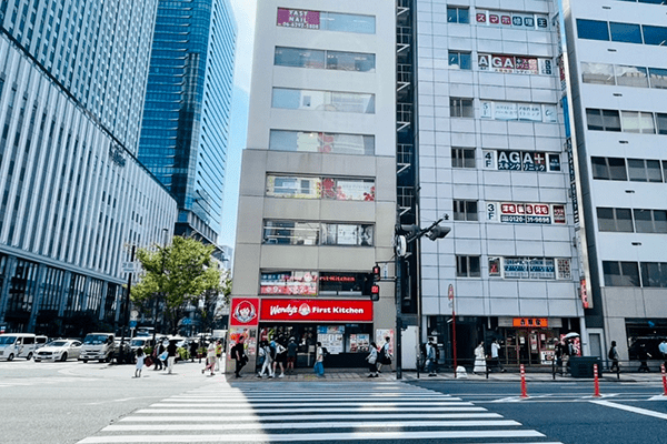 大阪梅田店